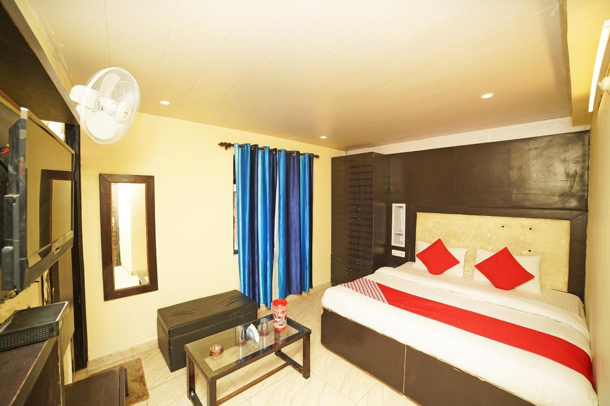 Oyo Flagship 8594 Golden Nest Hotel Nainital Eksteriør billede