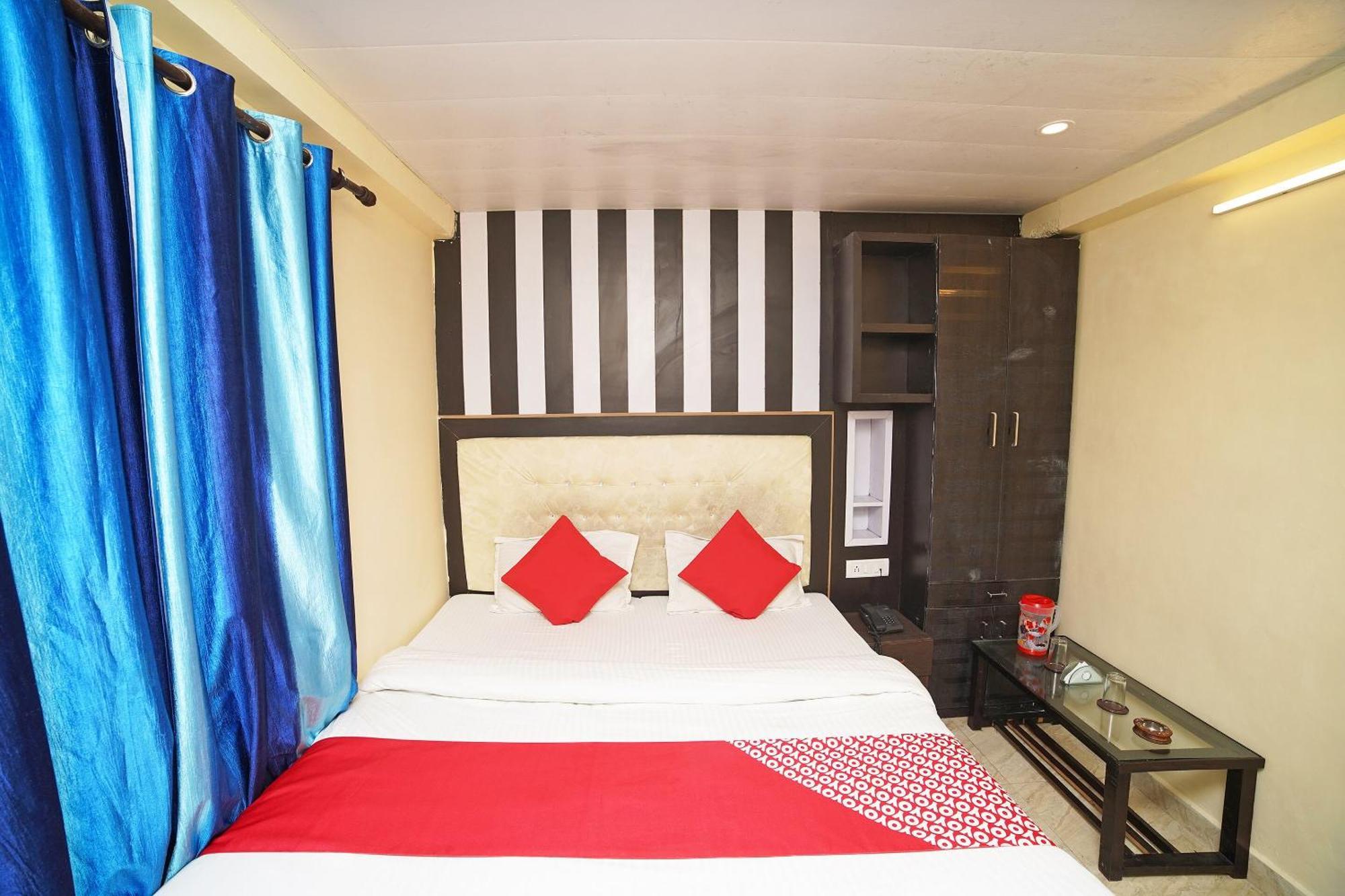 Oyo Flagship 8594 Golden Nest Hotel Nainital Eksteriør billede