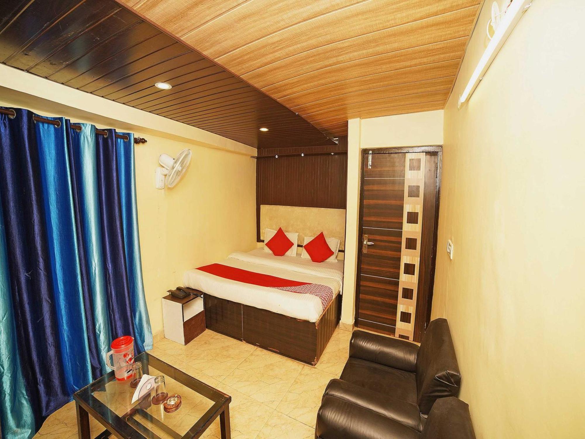 Oyo Flagship 8594 Golden Nest Hotel Nainital Eksteriør billede